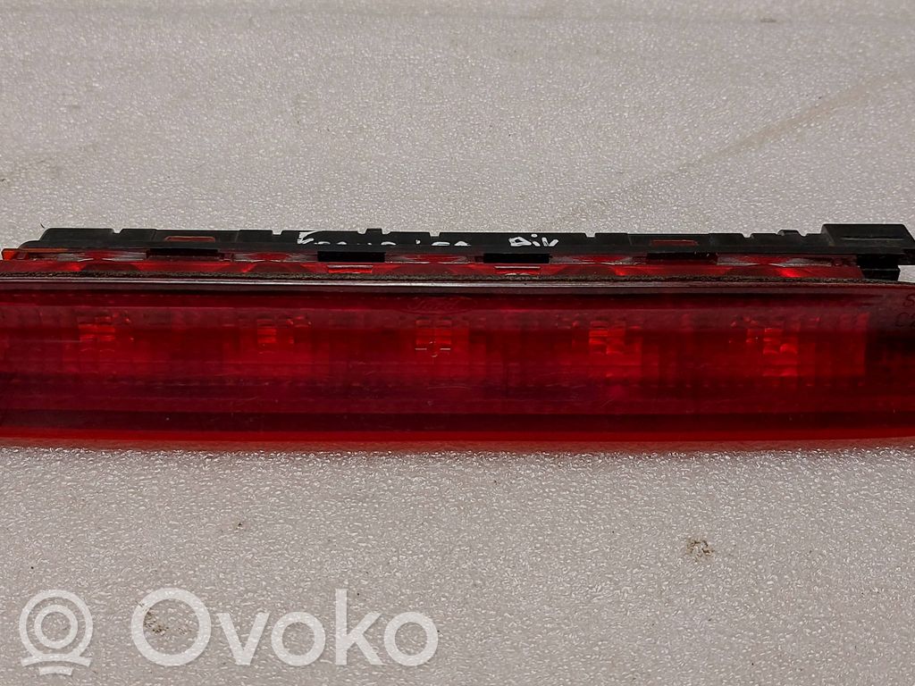 Ford Focus Third/center stoplight 