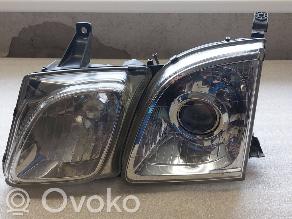 Lexus LX 470 Faro/fanale 