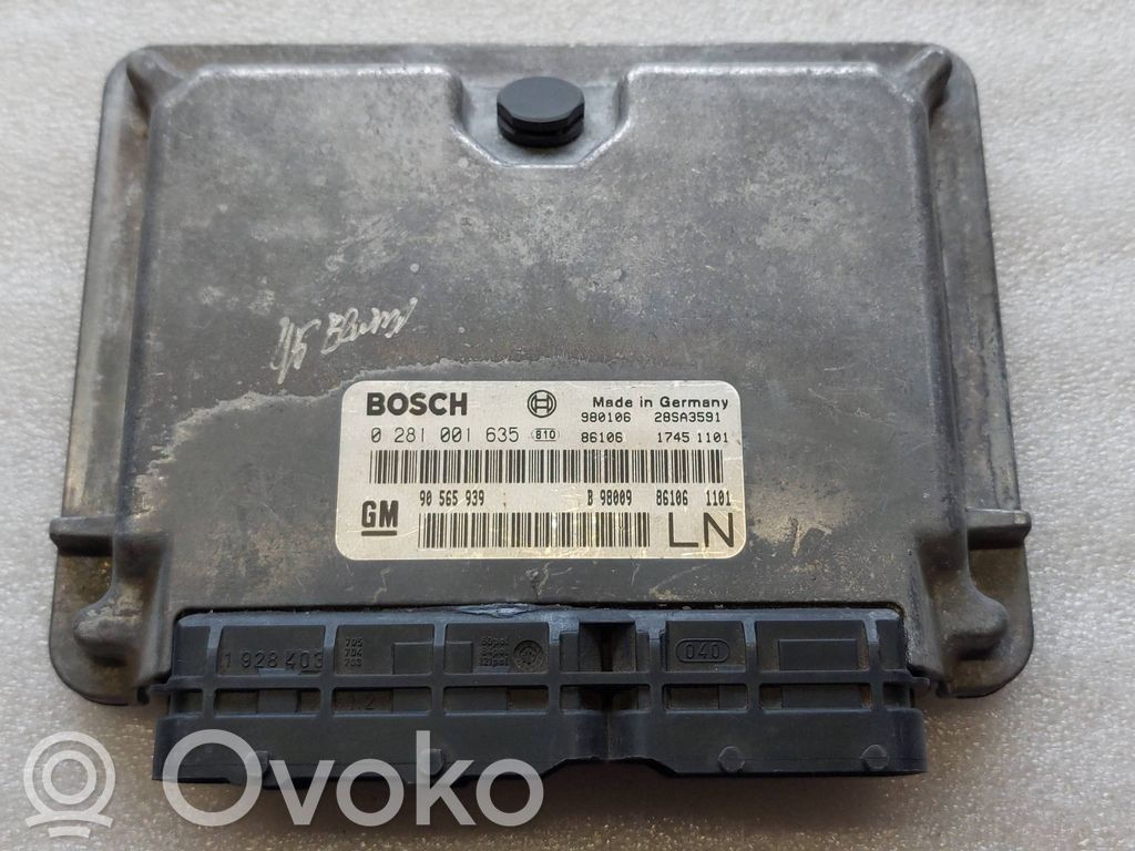Engine control unit/module   0281001635,90565939