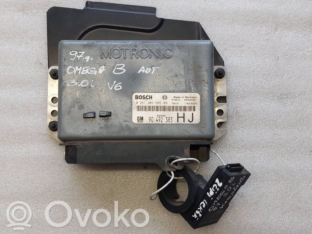 Opel Omega B1 Engine control unit/module 