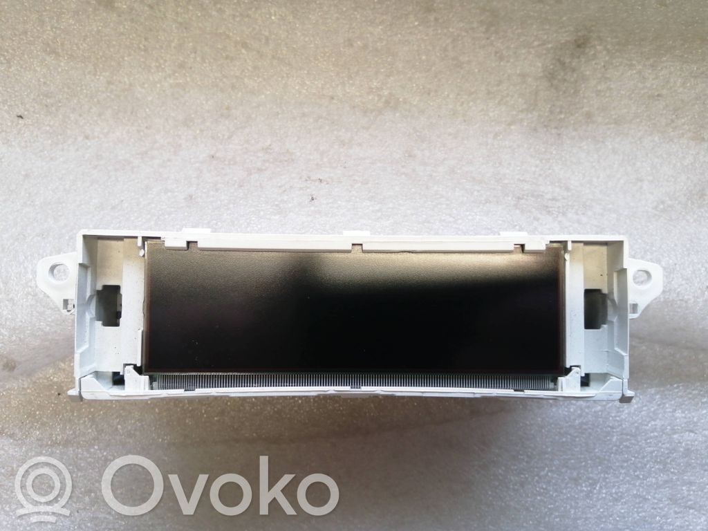 Peugeot 307 Screen/display/small screen 