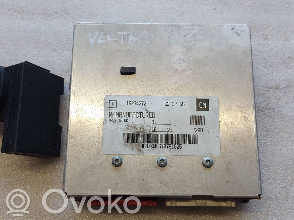 Opel Vectra B Engine control unit/module 