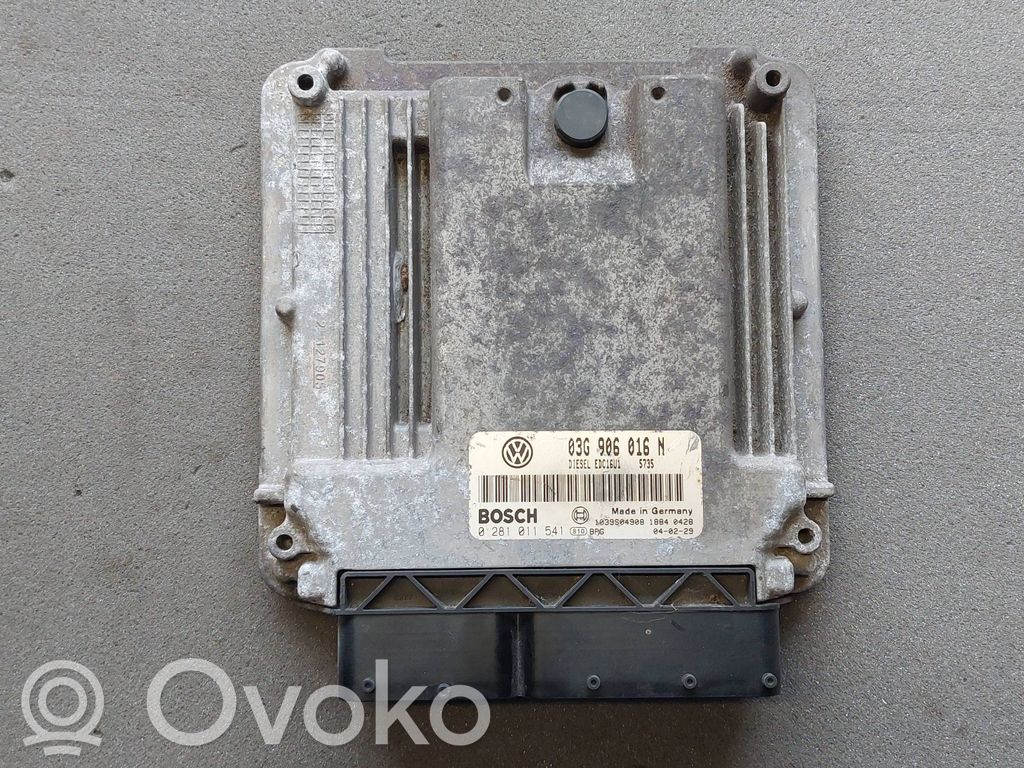Volkswagen Caddy Engine control unit/module 