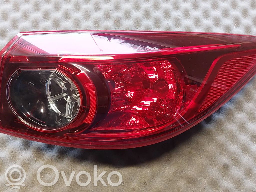 Mazda 3 III Takavalot 