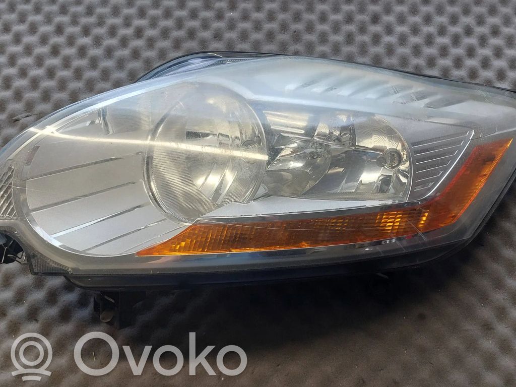 Ford Kuga I Scheinwerfer 