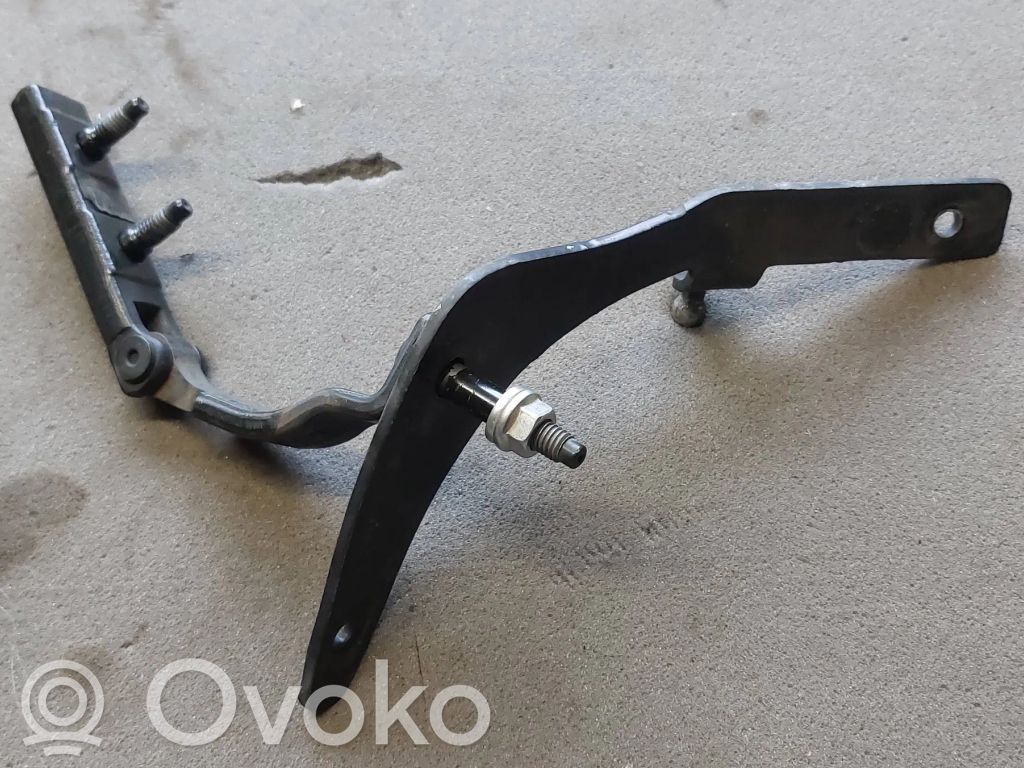 Ford Kuga I Tailgate/trunk/boot hinge 
