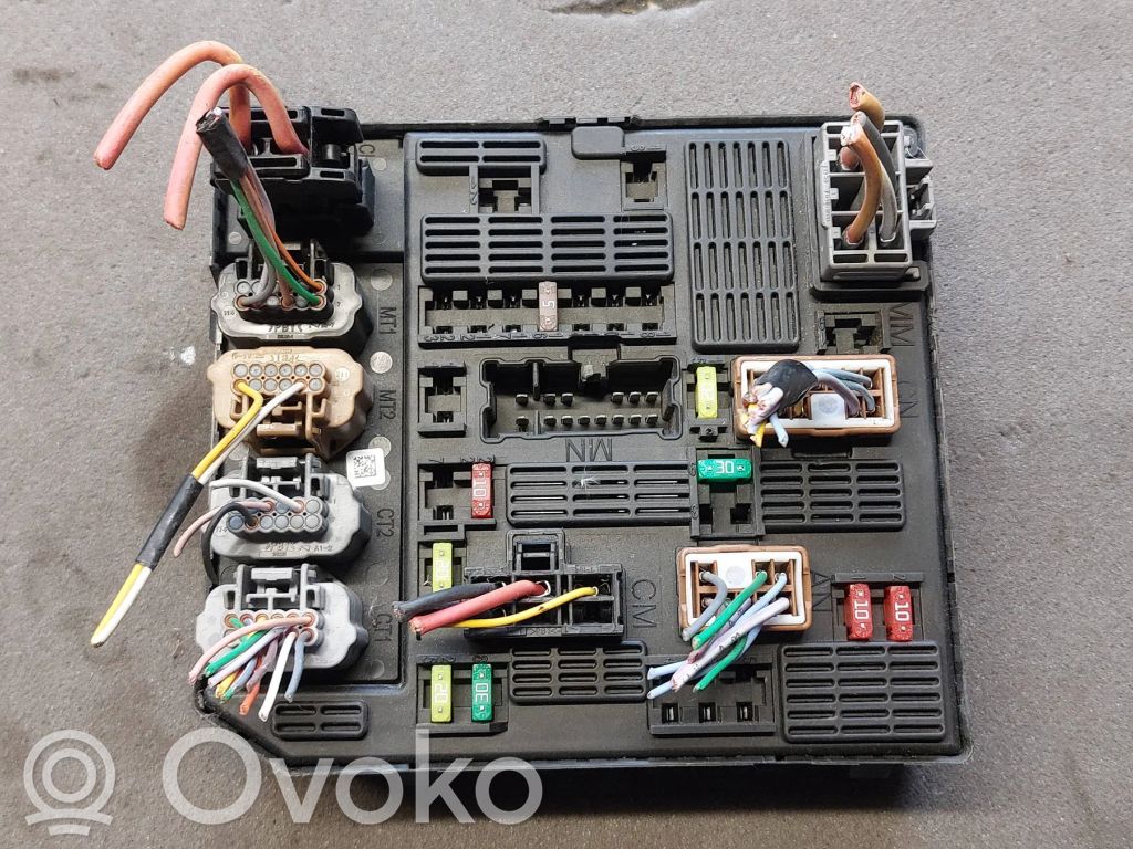 Renault Megane III BSM Control unit 