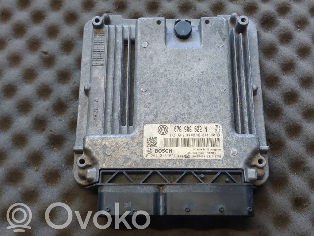 Volkswagen Crafter Engine control unit/module 