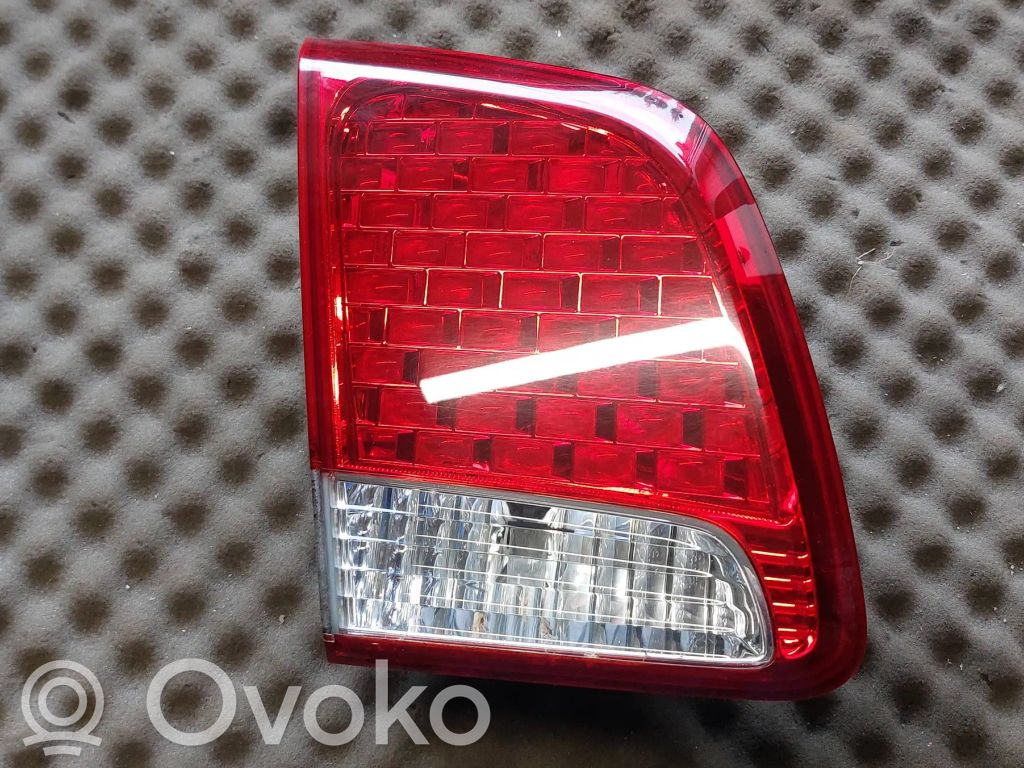 KIA Sorento Takaluukun takavalot 