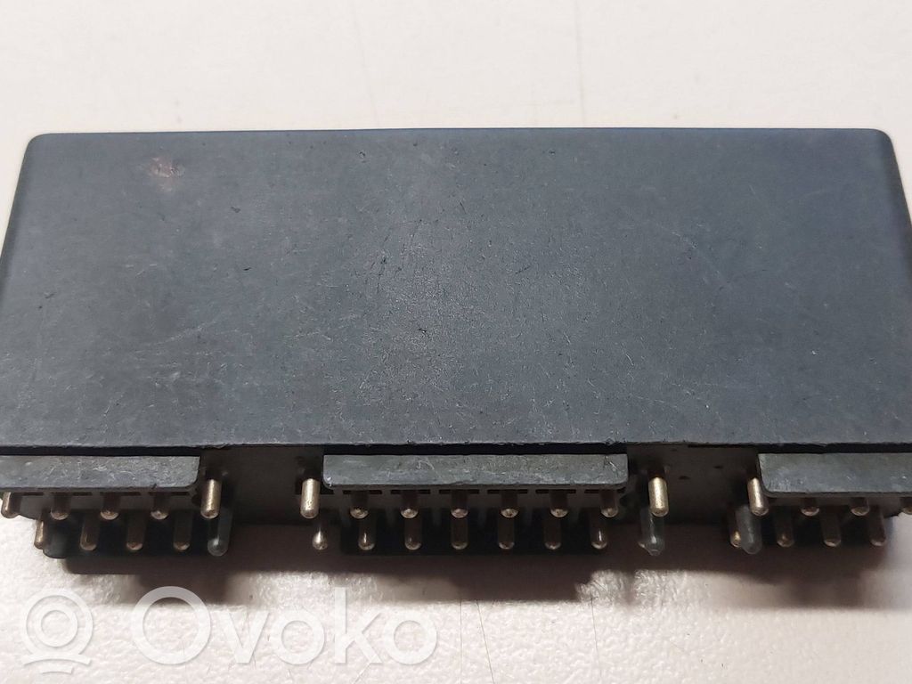 Mercedes-Benz E W124 Light module LCM 