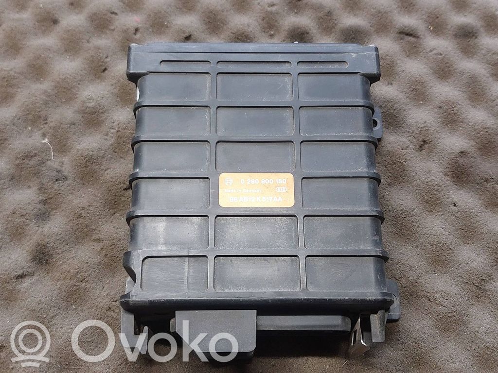 Ford Escort Engine control unit/module 