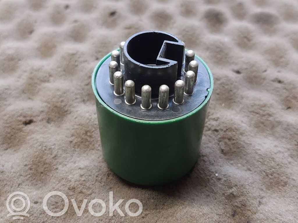 Volvo 940 Light relay 