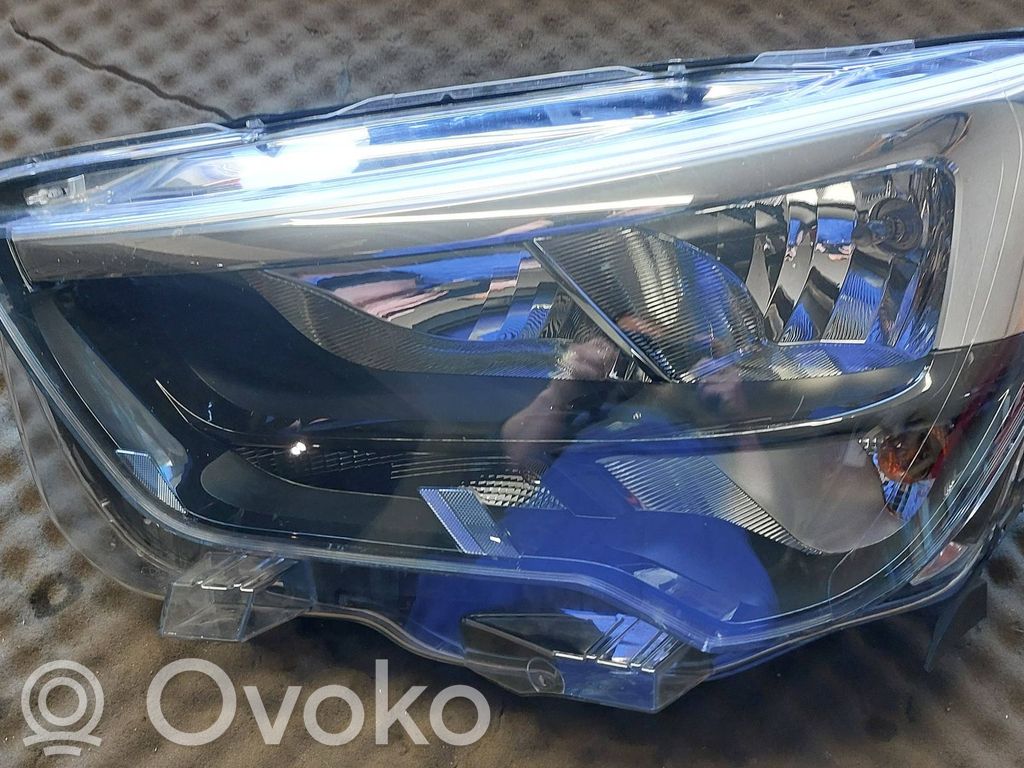 Opel Combo E Headlight/headlamp 