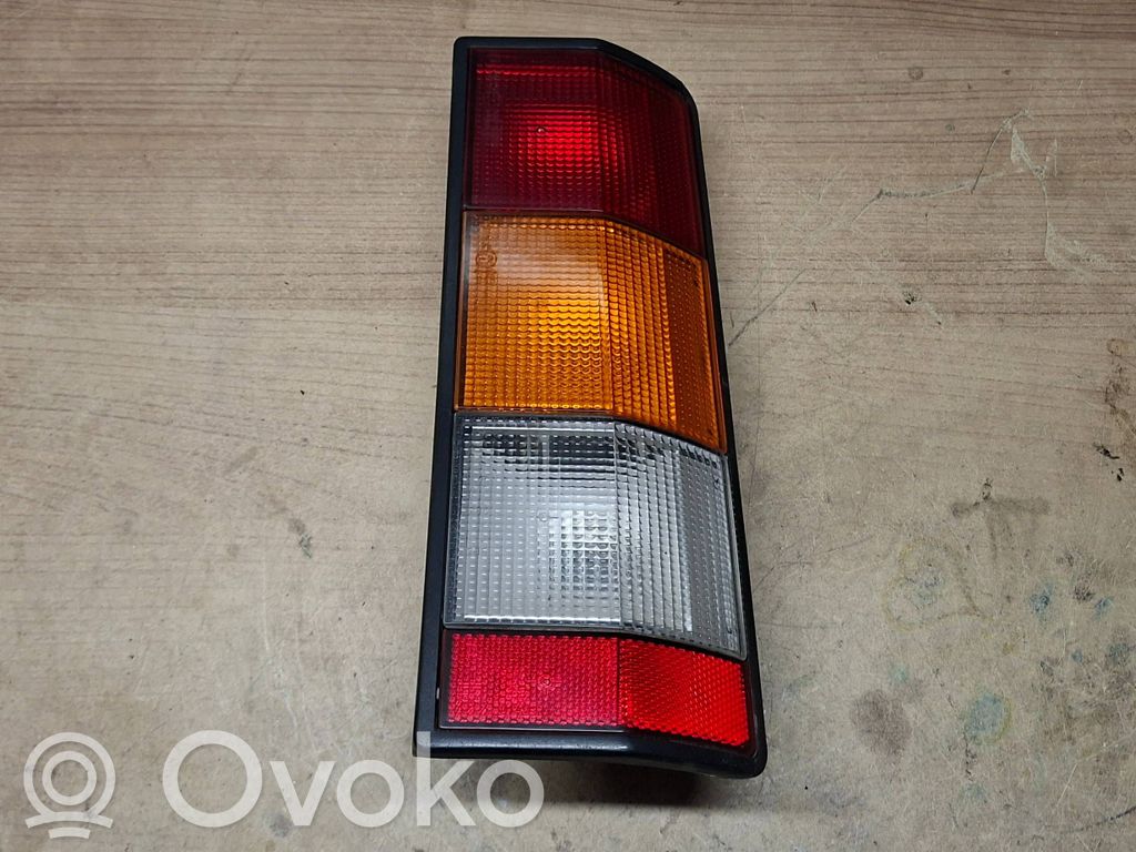 Renault Rapid Lampa tylna 