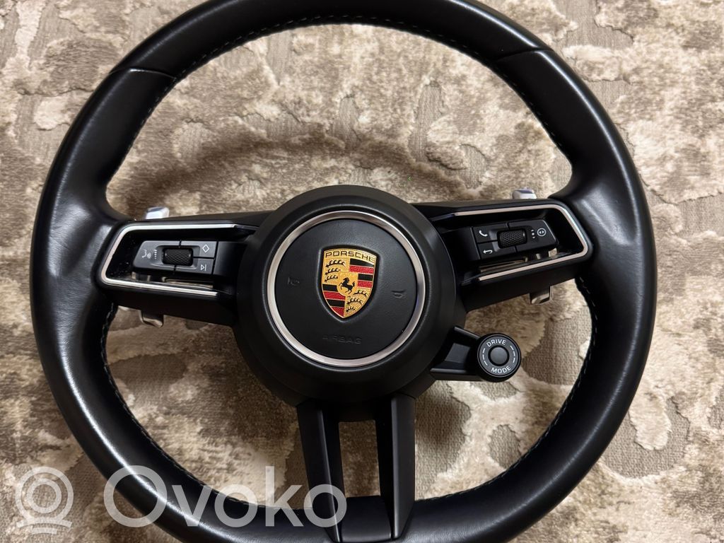 Porsche Panamera (971) Volan 