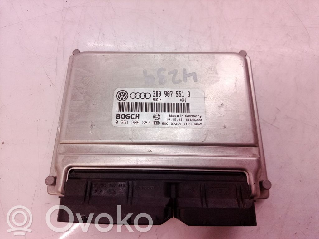 Engine control unit/module   3B0907551Q,3B0907551,0261206387