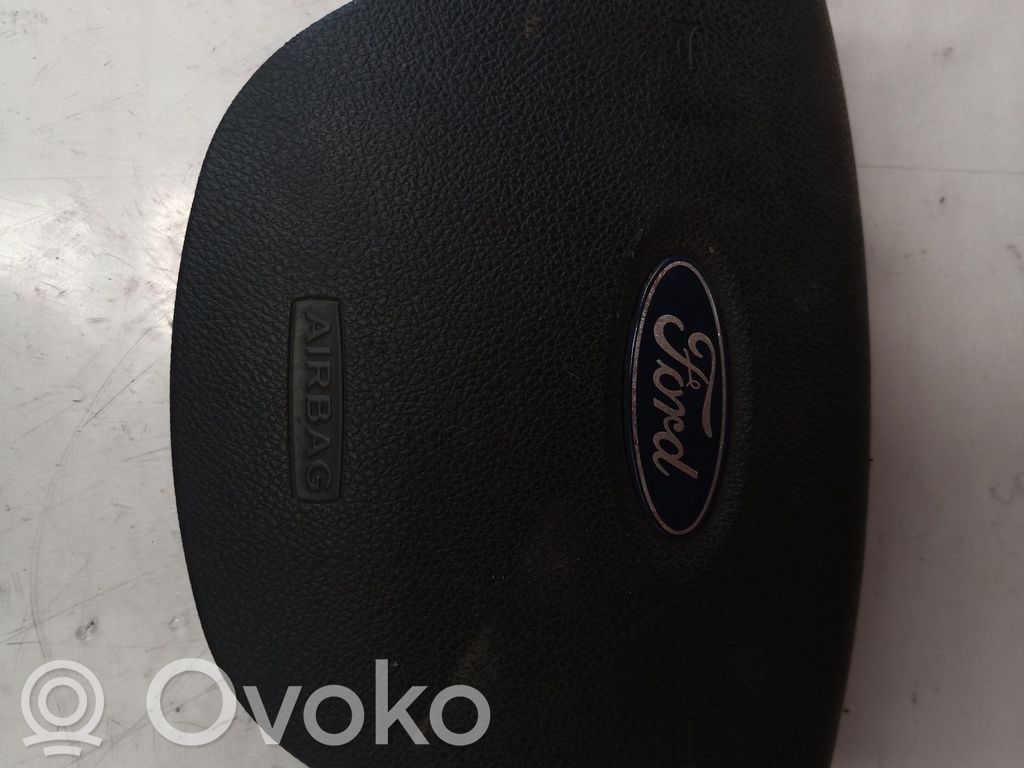Ford Focus Vairo oro pagalvė 