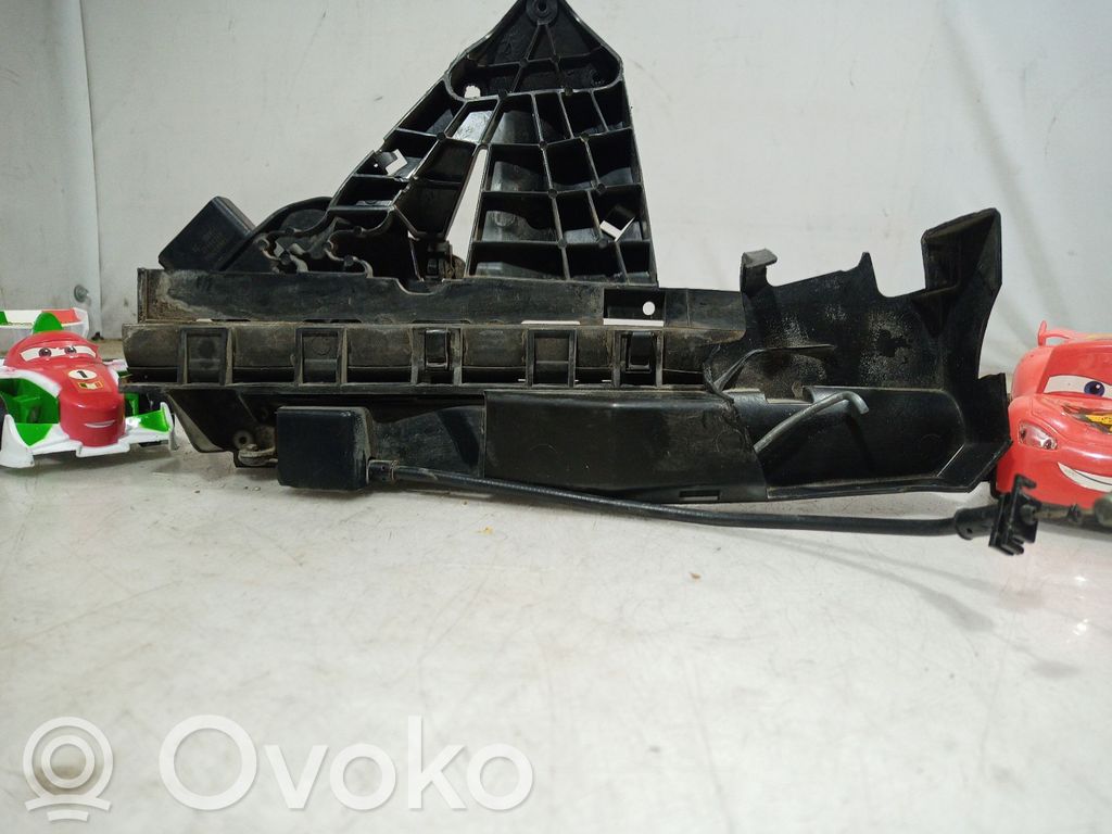 Front door lock   2400000,2400000,2400000