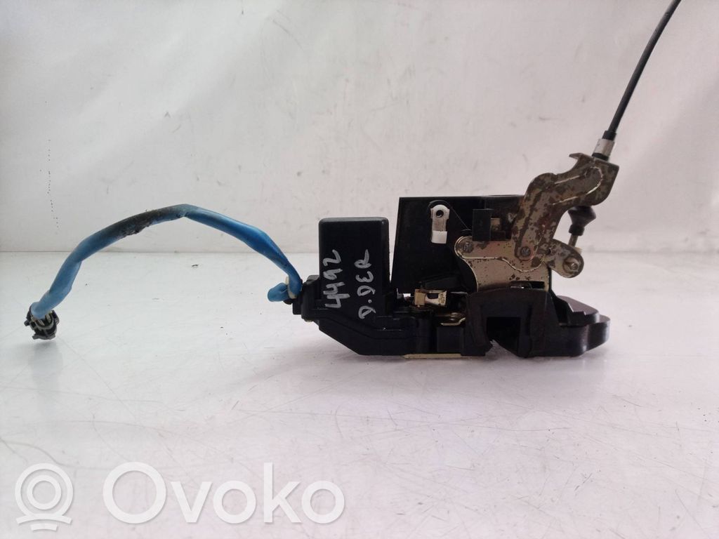 KIA Carnival Front door lock 