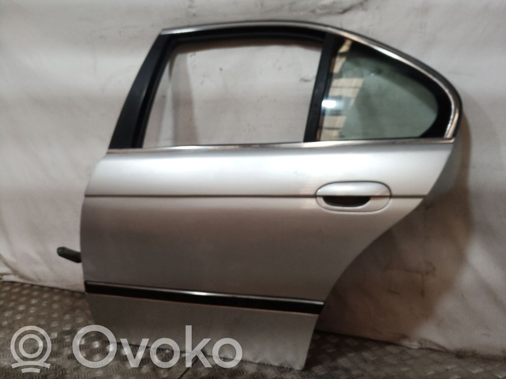 Rear door