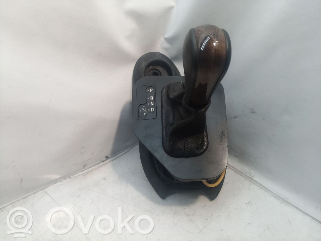 BMW 5 E39 Gear shifter/selector 