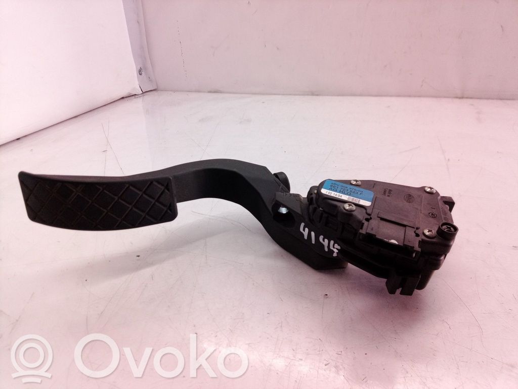 Sensor de aceleración   8E1723523,8E1723523,6PV00837600