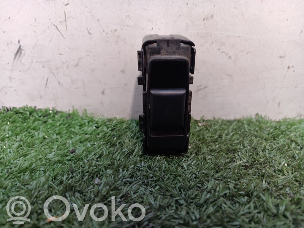 Dodge Caliber Electric window control switch 