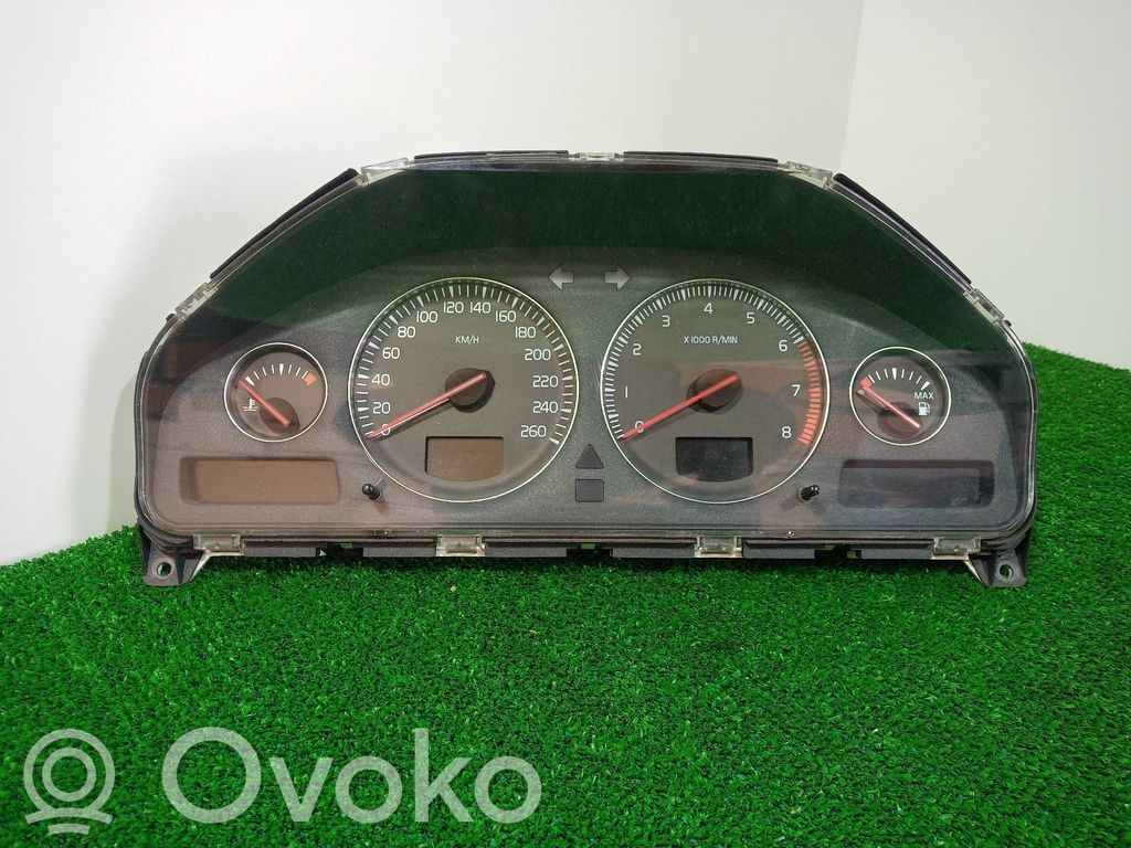 Volvo XC90 Licznik / Prędkościomierz 