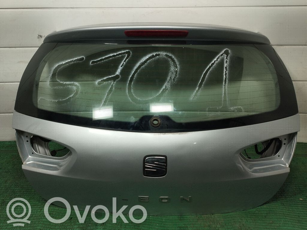Tailgate/trunk/boot lid
