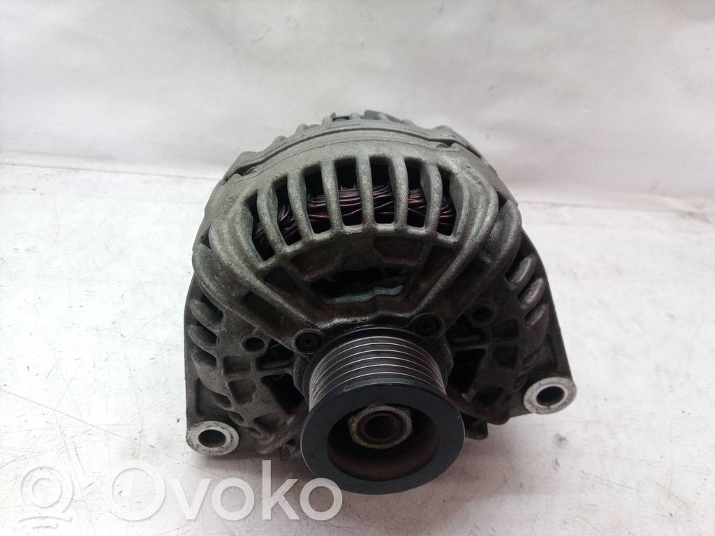 Mercedes-Benz CLS C219 Alternador 