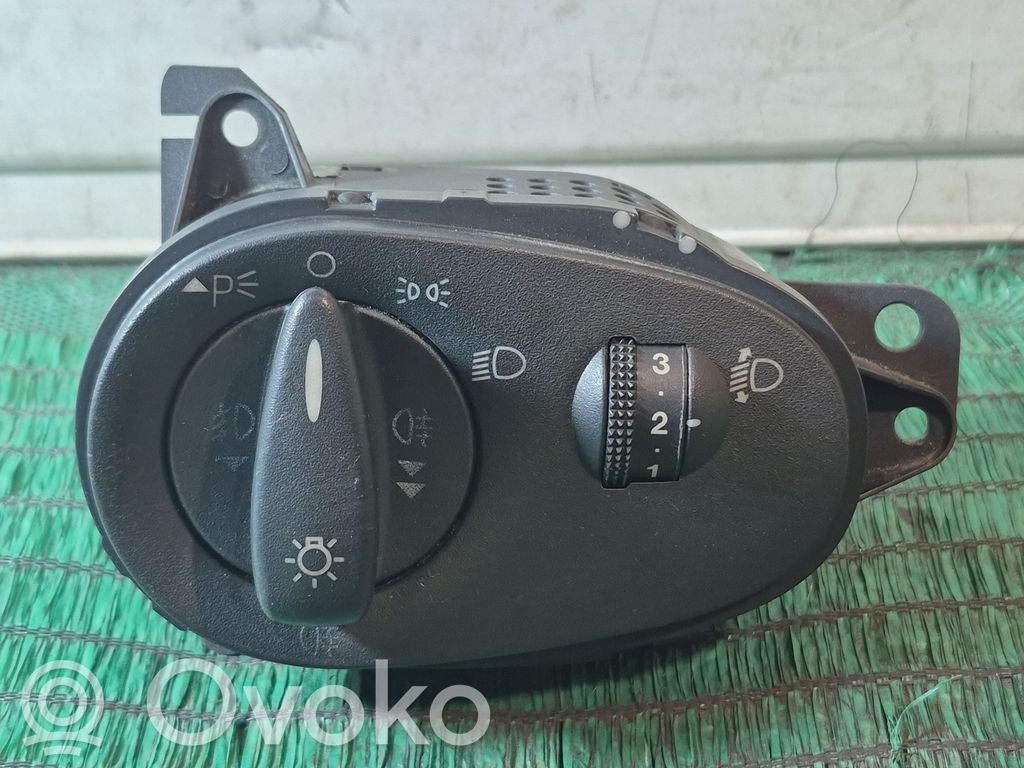 Ford Focus Panel lighting control switch 