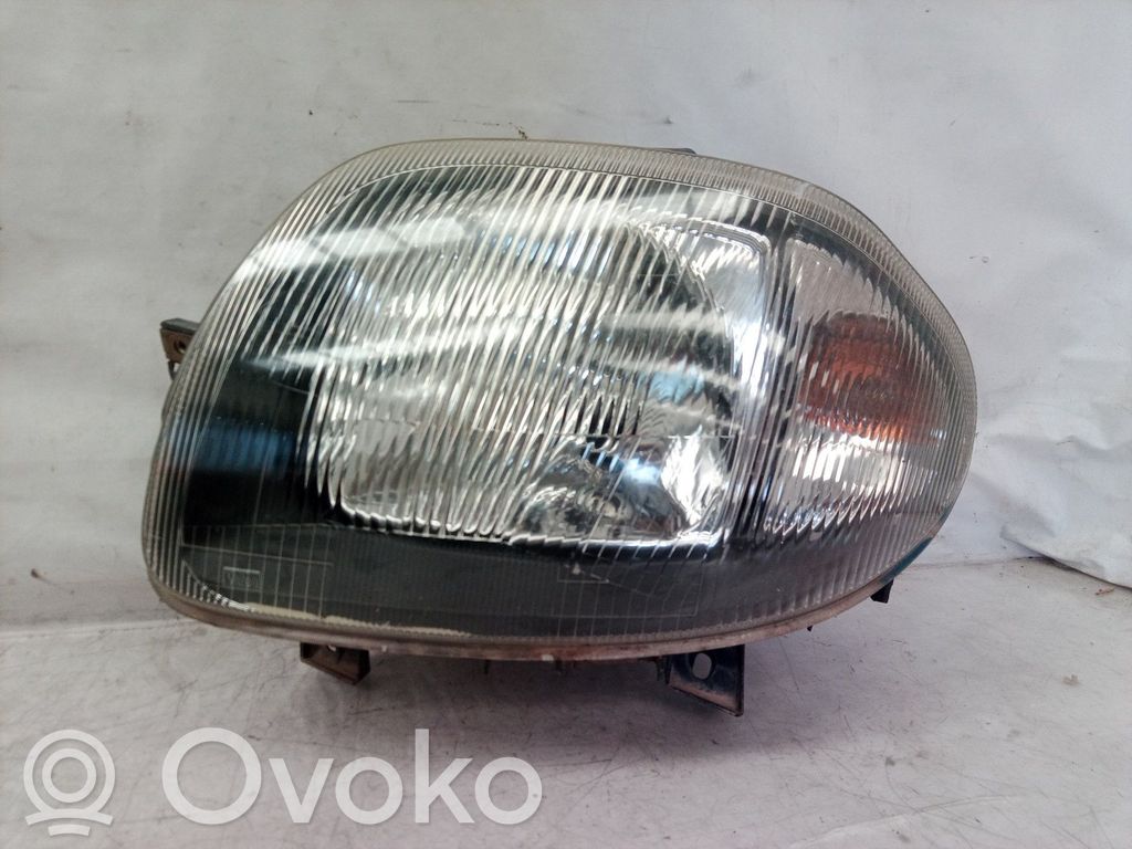 Renault Clio II Headlight/headlamp 