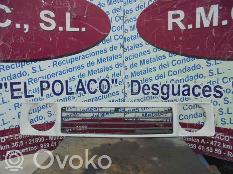 Grille de calandre avant