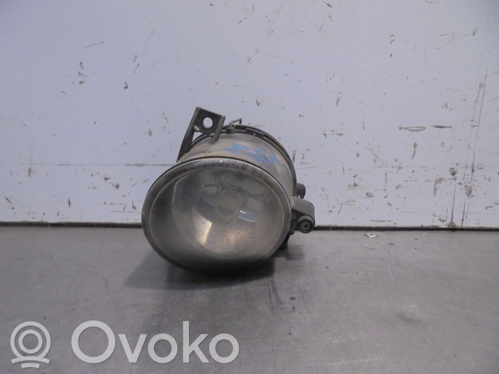Etusumuvalo   5P0941699