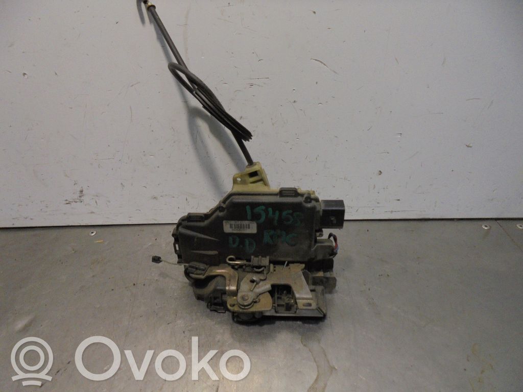 Skoda Octavia Mk1 (1U) Front door lock 