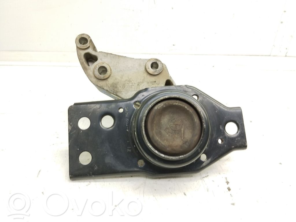 Nissan X-Trail T31 Engine mount bracket 