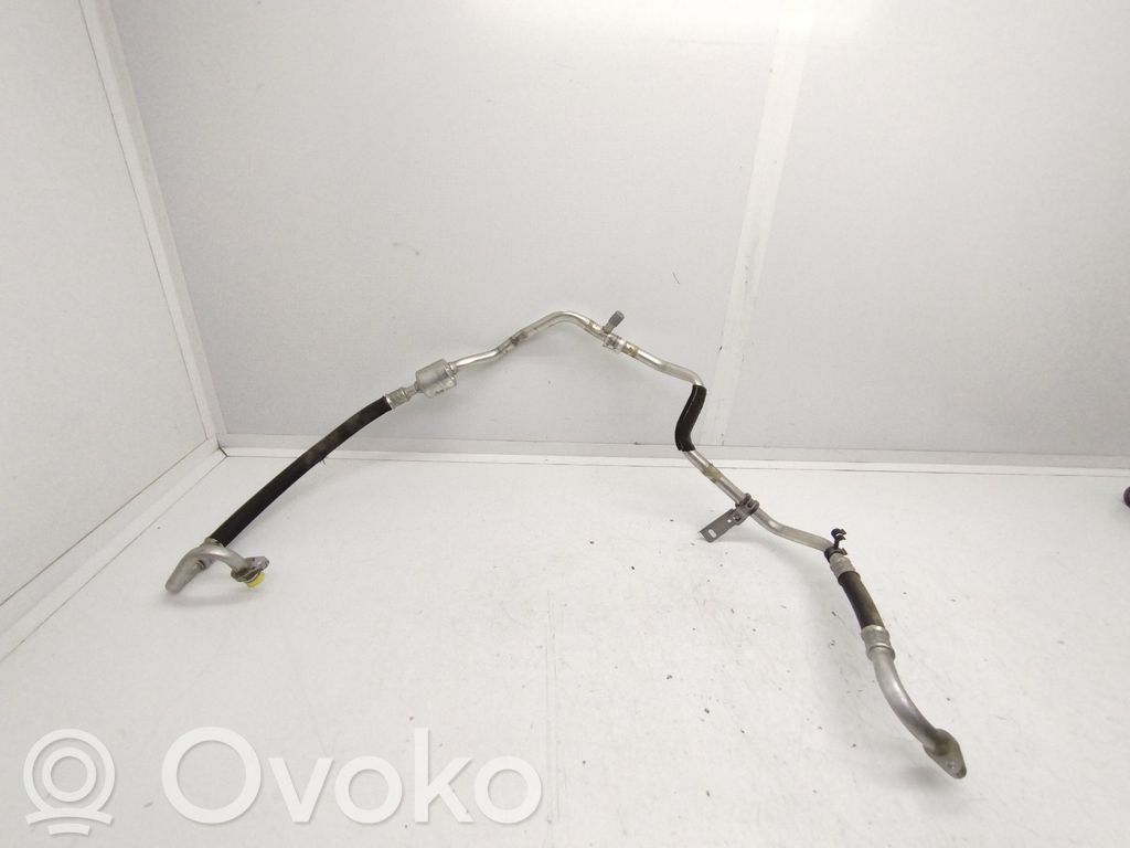 Opel Corsa F Ilmastointilaitteen putki (A/C) 