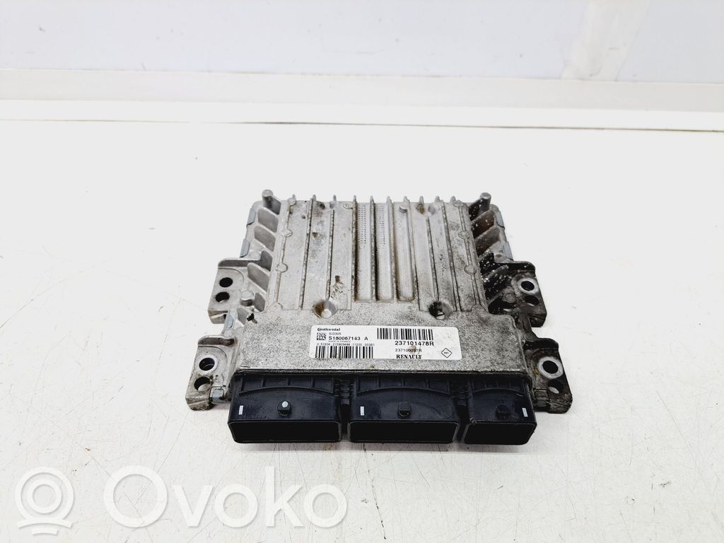 Engine control unit/module   237101478R