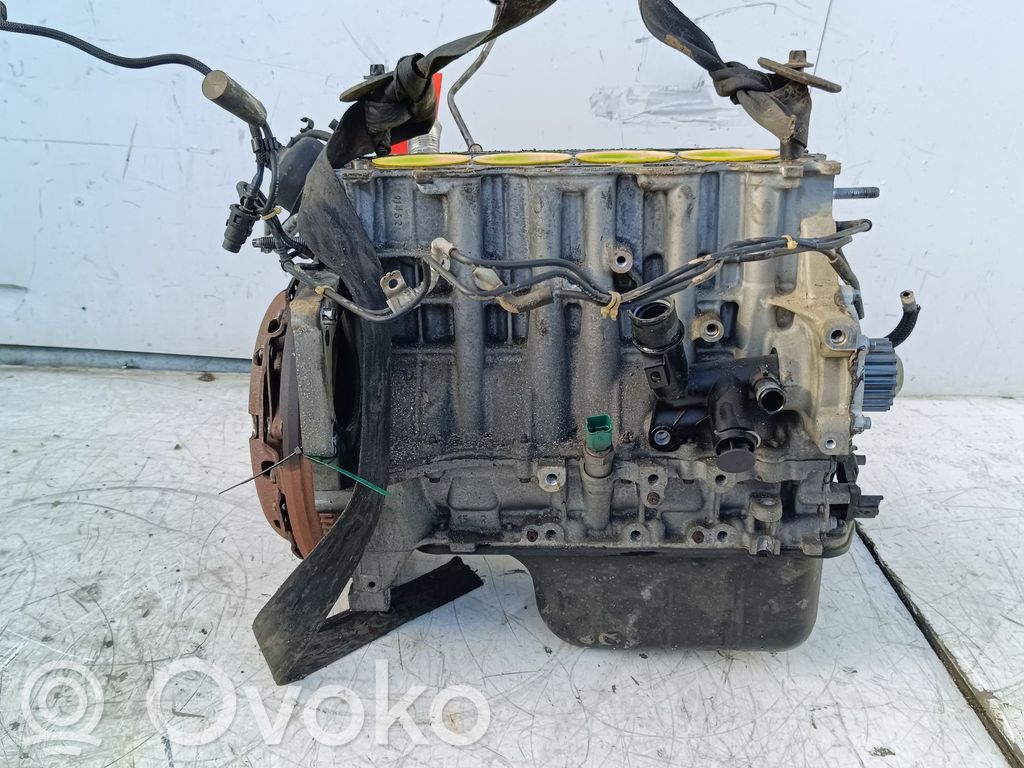 Peugeot 308 Blok silnika 