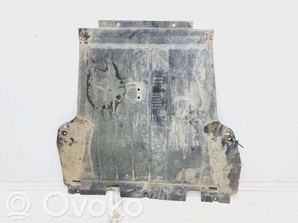 Placa protectora/protector antisalpicaduras motor   8200540585,8200161848