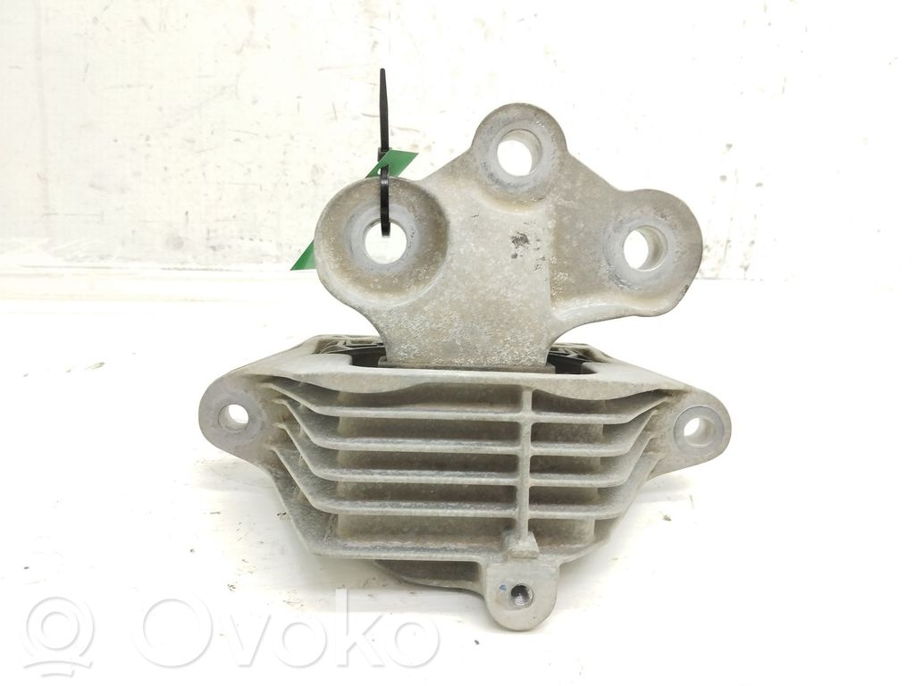 Opel Insignia A Engine mount bracket 
