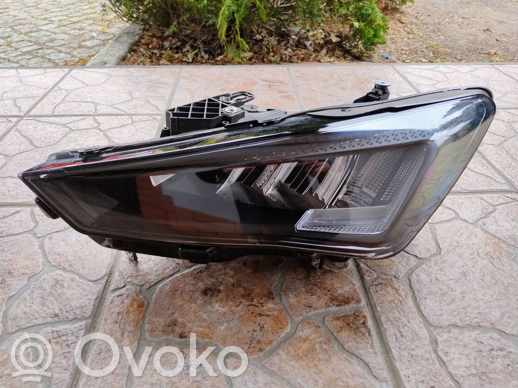 Scheinwerfer   5FB941005H