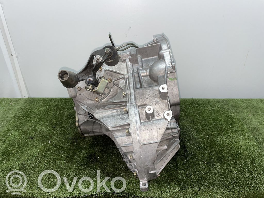 MG ZT - ZT-T Manual 5 speed gearbox 