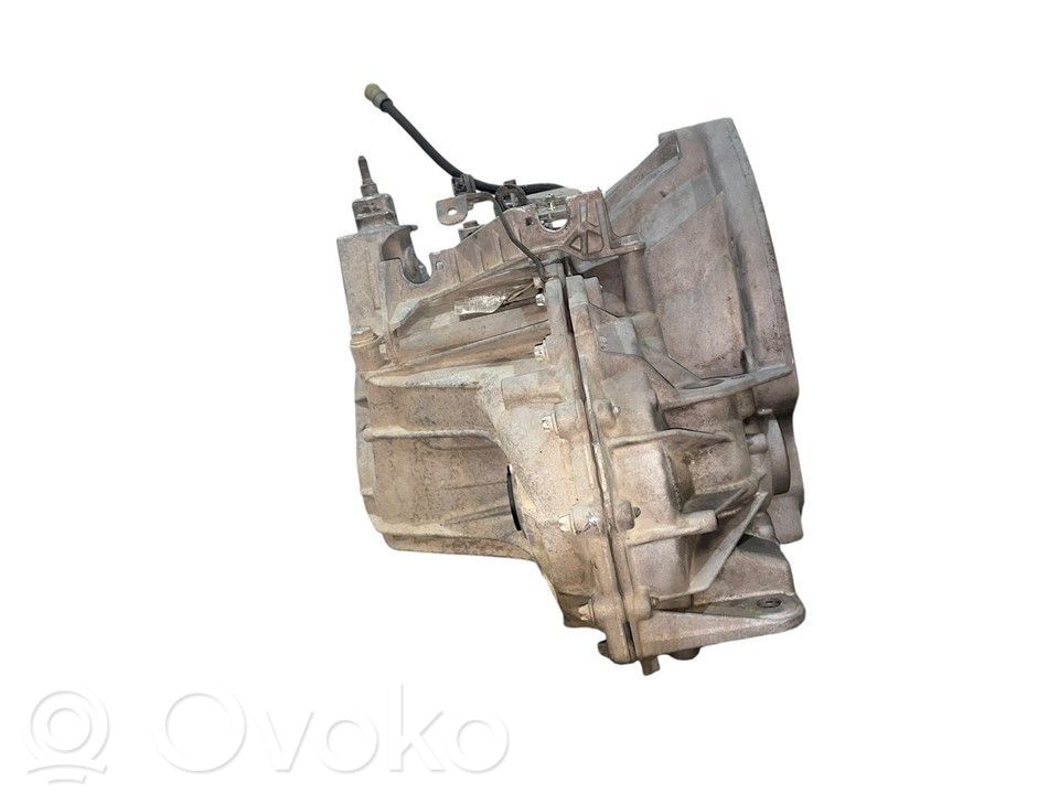 Renault Clio II Manualna 5-biegowa skrzynia biegów 