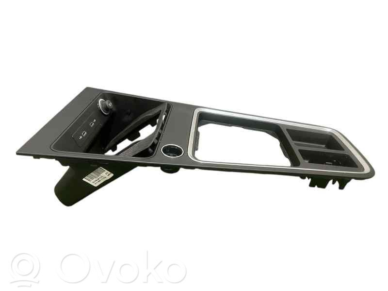 Seat Ateca Tunel środkowy 