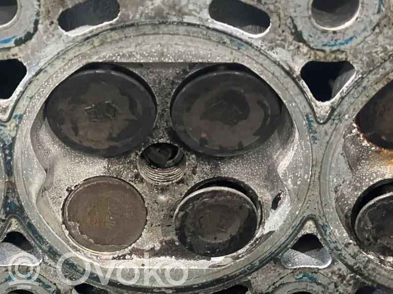 Nissan Micra Engine head 