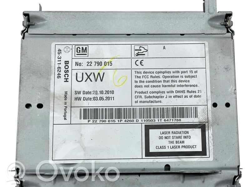 Opel Astra J Panel / Radioodtwarzacz CD/DVD/GPS 