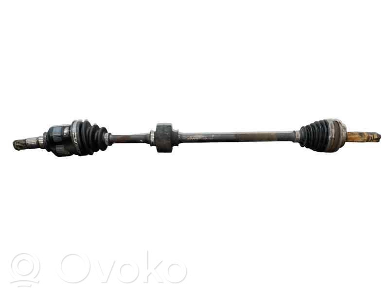 Toyota Yaris Półoś przednia 