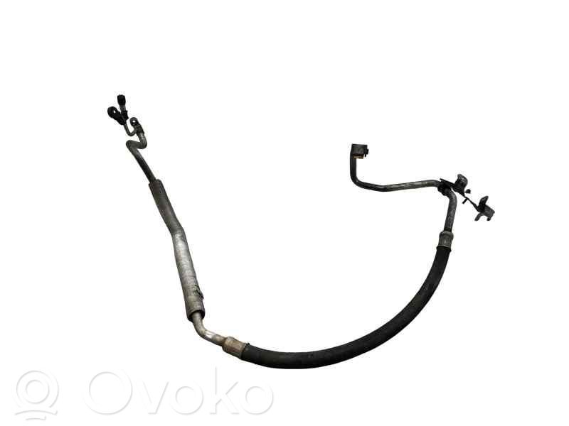 Ilmastointilaitteen putki (A/C)   64533448289