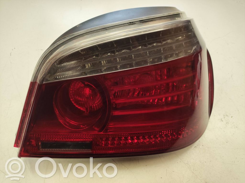 BMW 5 E60 E61 Galinis žibintas kėbule 